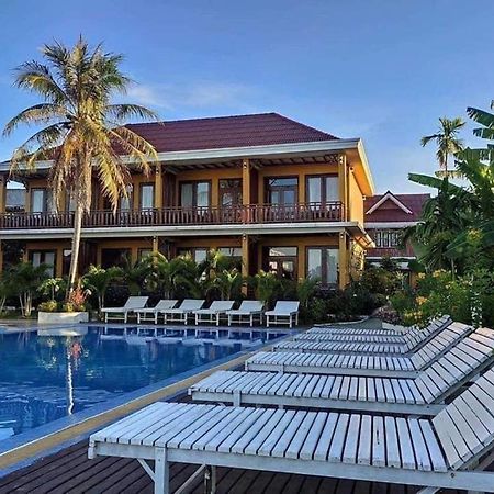 Golden Hotel Dondet Muang Không Eksteriør bilde