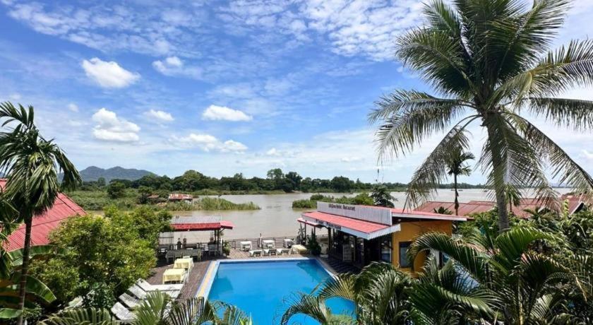 Golden Hotel Dondet Muang Không Eksteriør bilde