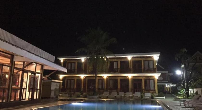 Golden Hotel Dondet Muang Không Eksteriør bilde