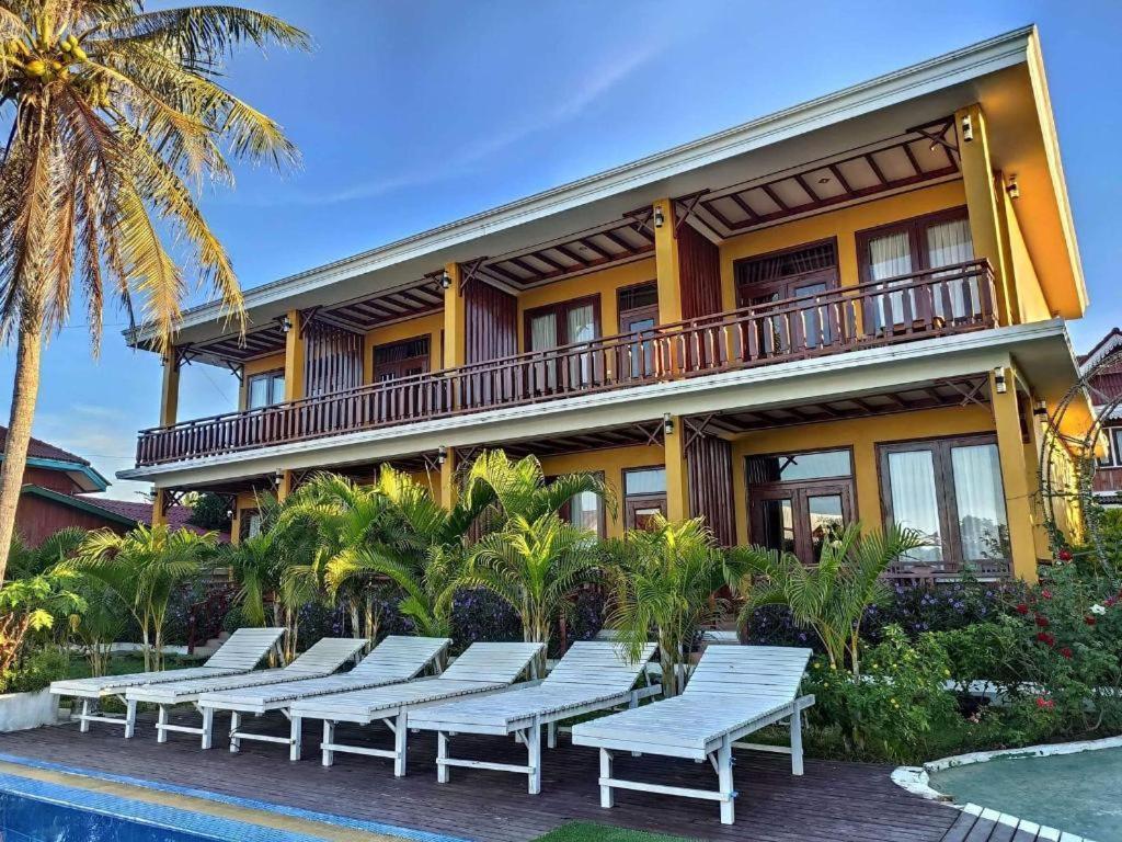 Golden Hotel Dondet Muang Không Eksteriør bilde