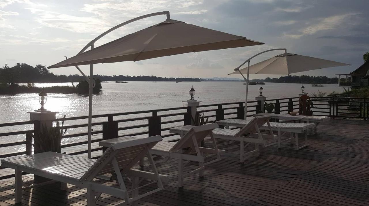 Golden Hotel Dondet Muang Không Eksteriør bilde
