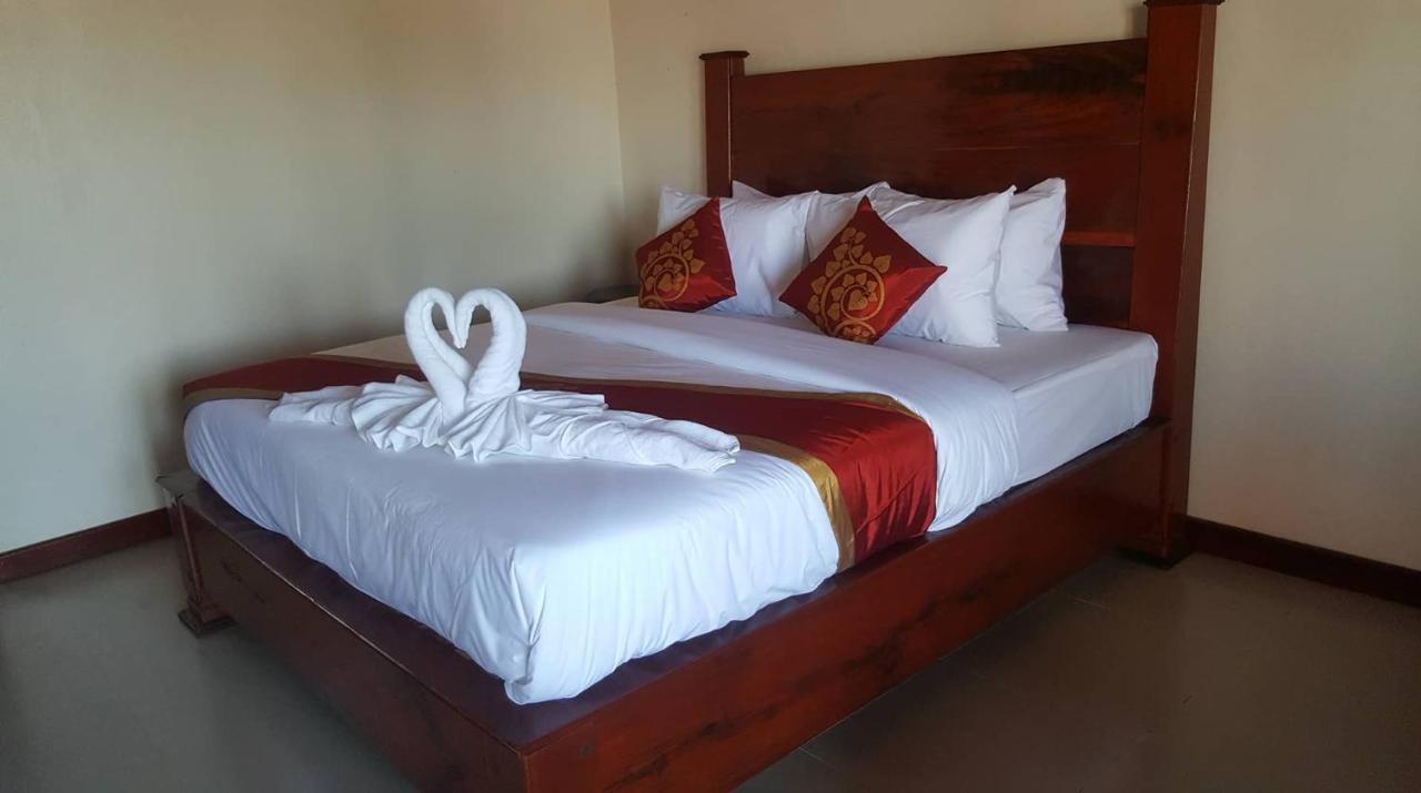Golden Hotel Dondet Muang Không Eksteriør bilde