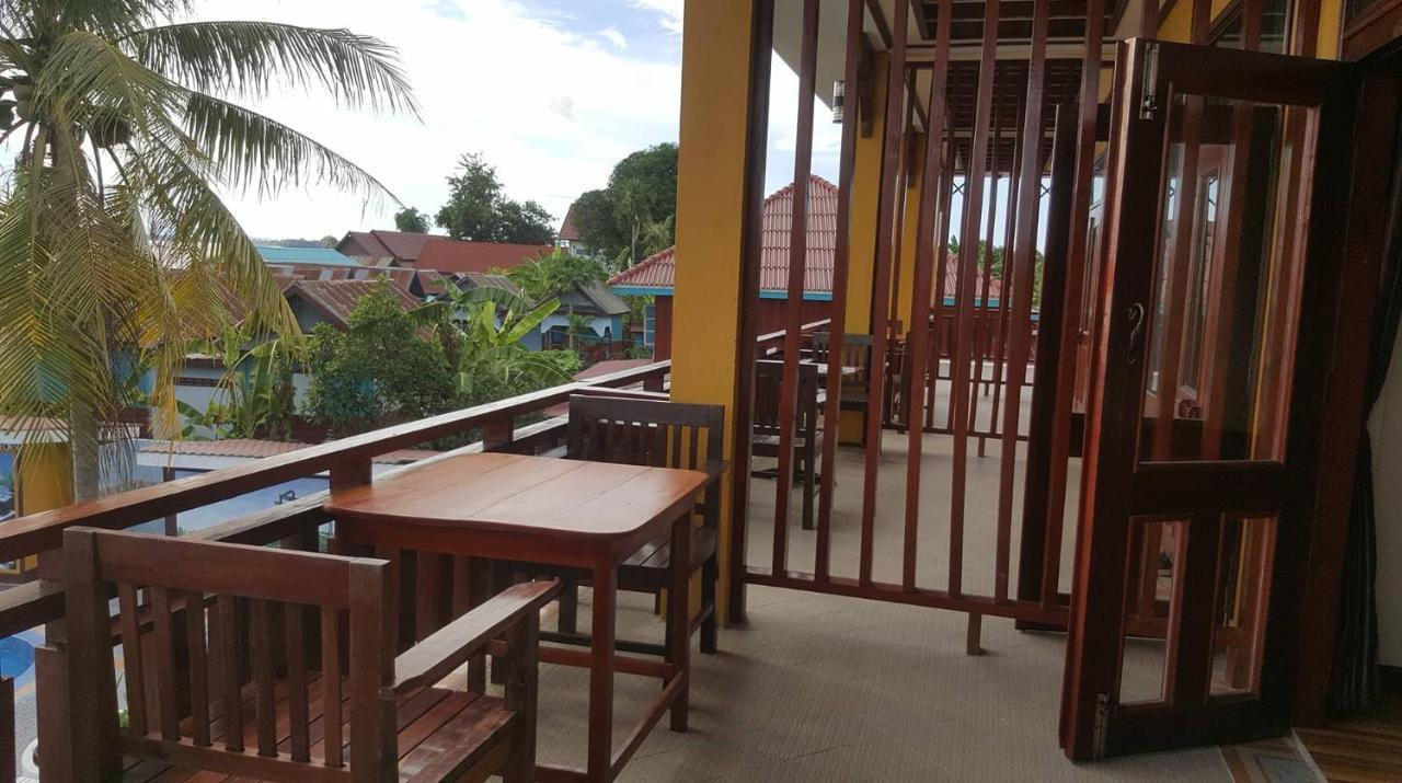 Golden Hotel Dondet Muang Không Eksteriør bilde